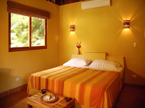 Esencia Hotel & Villas
