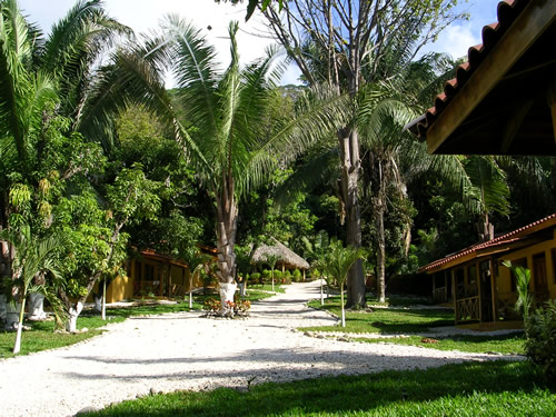 Esencia Hotel & Villas